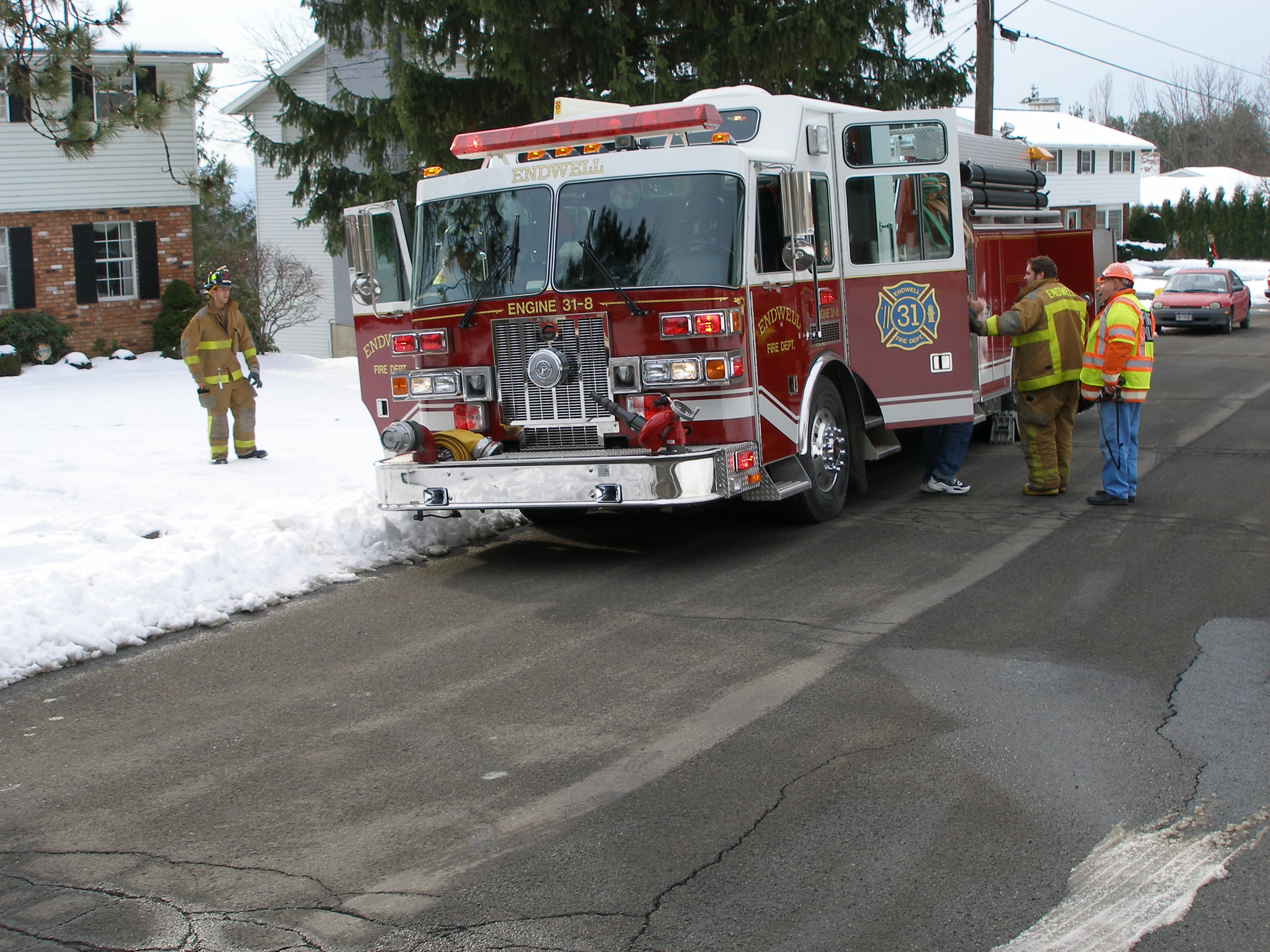 12-23-05  Response - Fire, Valleyview Stove Fire